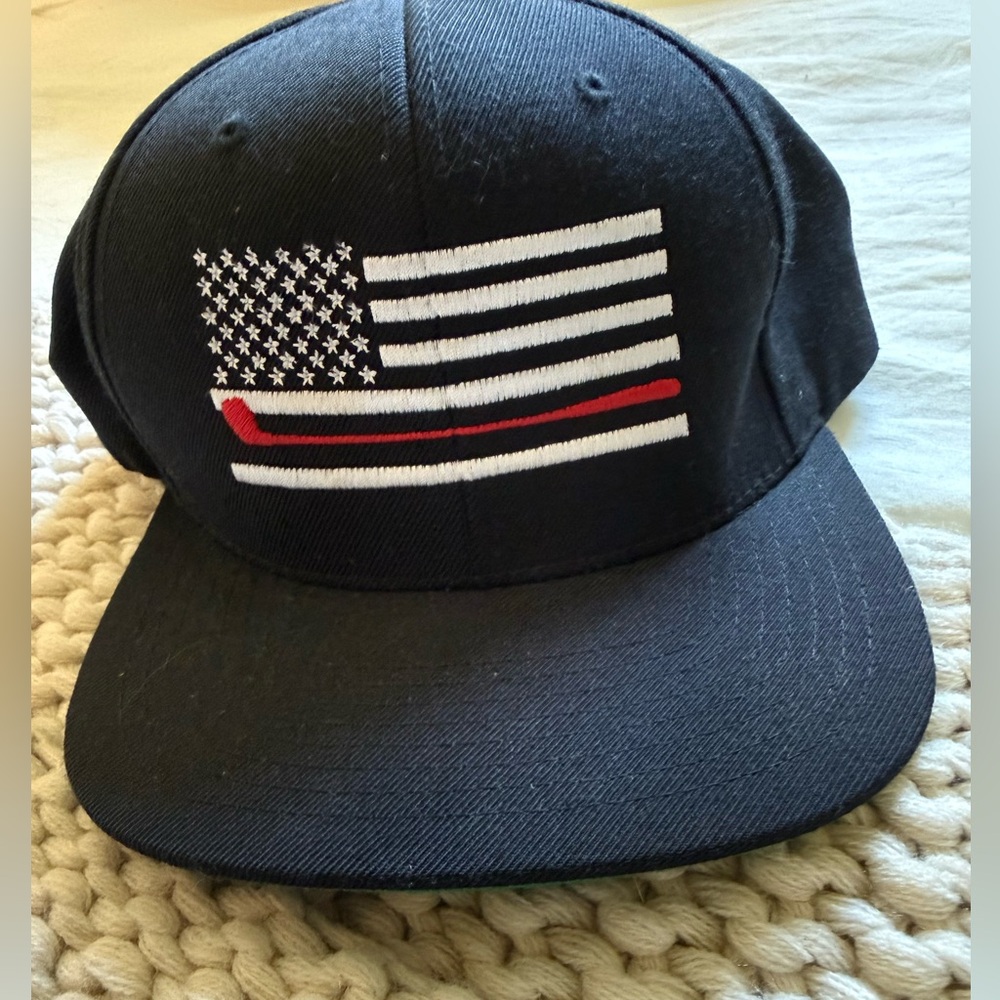 Black Flag Embroidered Mens Golf American Flag Hat - Red & White Accent